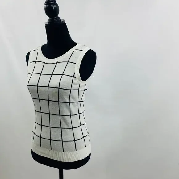 Halogen White & Black Box Striped Sweater Vest - Picture 5 of 10